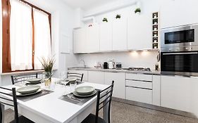 200 Mt dal centro La Piazzetta